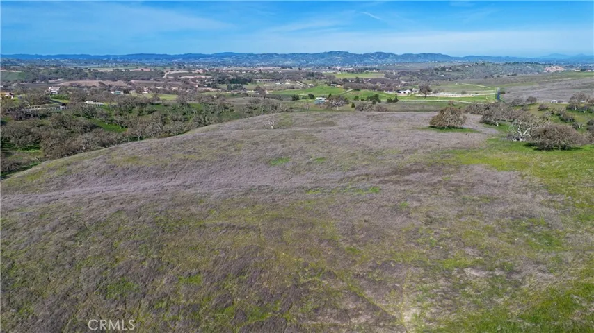 930 Windwood Road, Paso Robles, California 93446