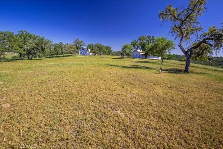 930 Windwood Road, Paso Robles, California 93446