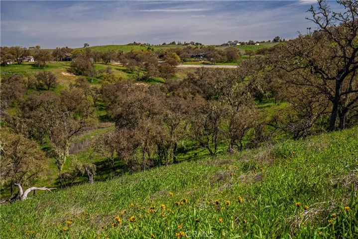 930 Windwood Road, Paso Robles, California 93446