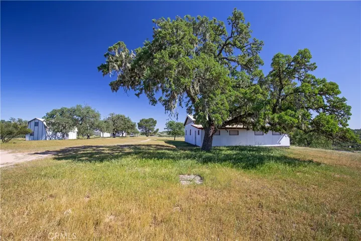930 Windwood Road, Paso Robles, California 93446