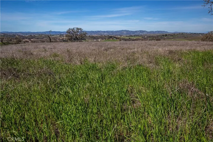 930 Windwood Road, Paso Robles, California 93446