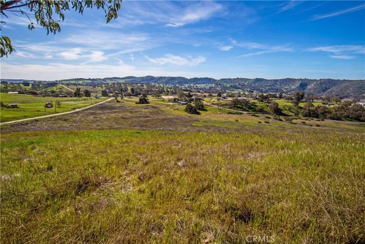 930 Windwood Road, Paso Robles, California 93446