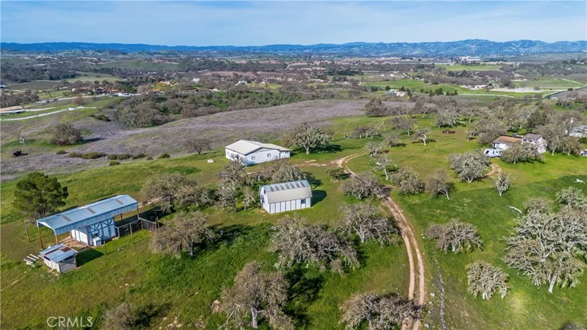 930 Windwood Road, Paso Robles, California 93446