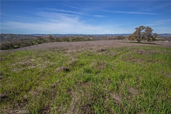 930 Windwood Road, Paso Robles, California 93446