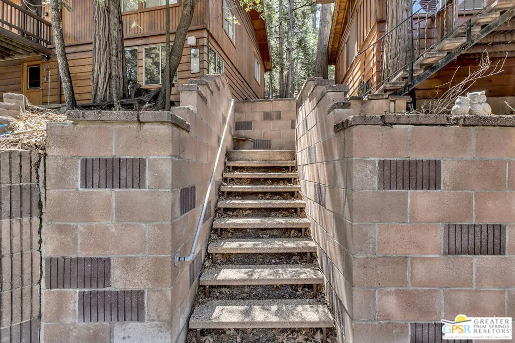 52507 Sylvan Way, Idyllwild, California 92549 home-pic-4