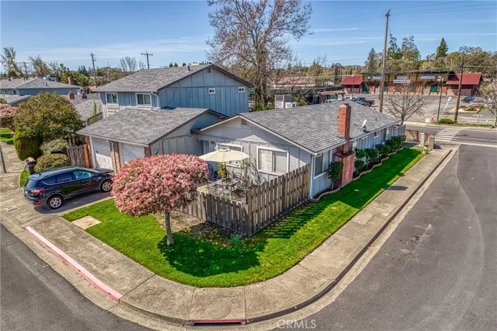1837 Montana Vista Street, Lakeport, California 95453