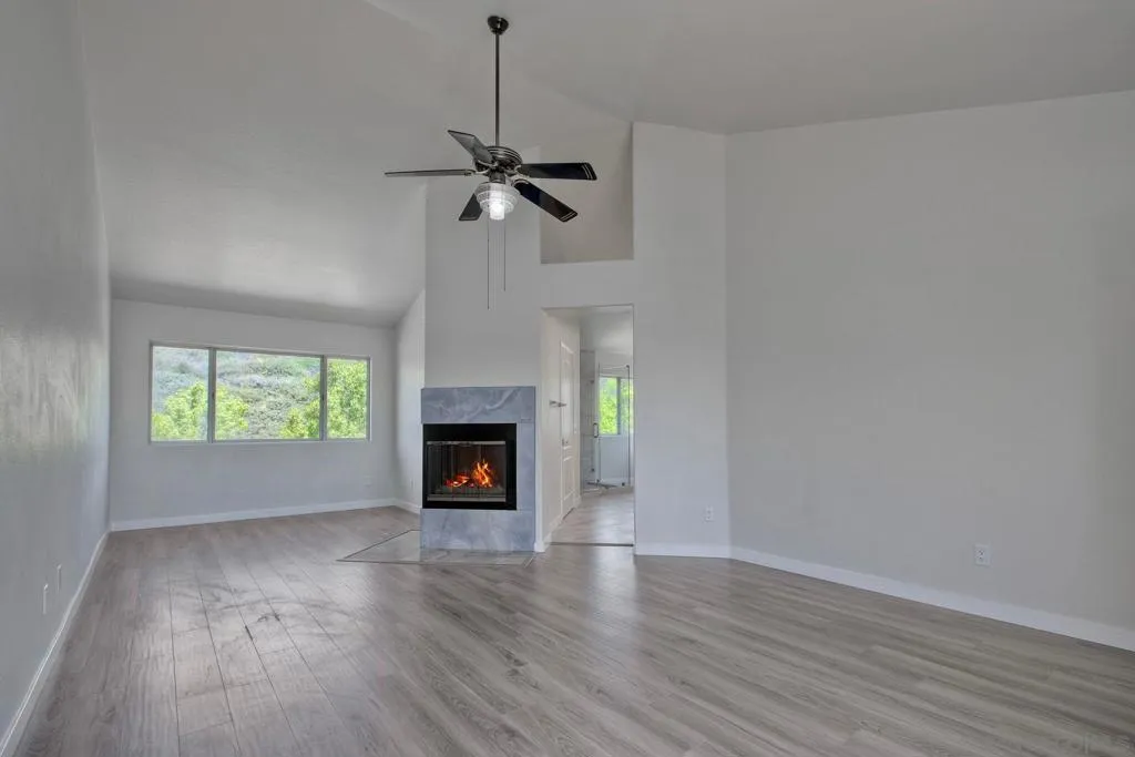 39961 Temecky, Murrieta, California 92562 home-pic-22