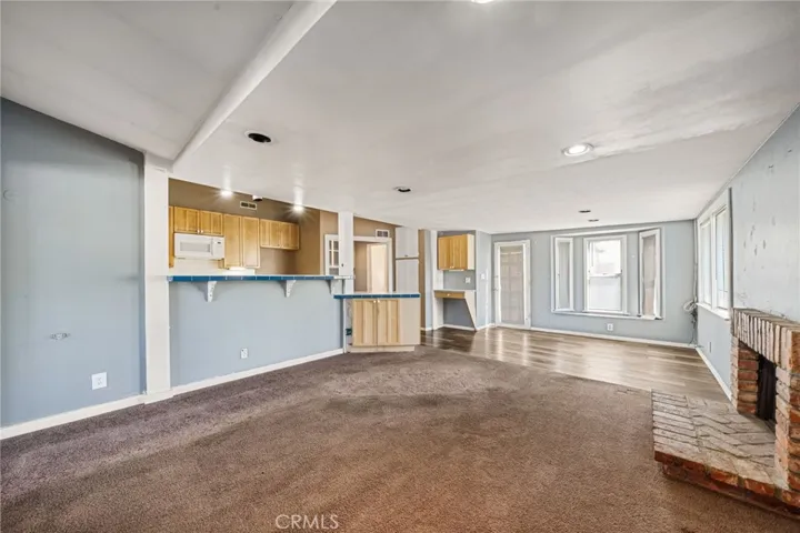 20221 Bassett Street, Winnetka, California 91306