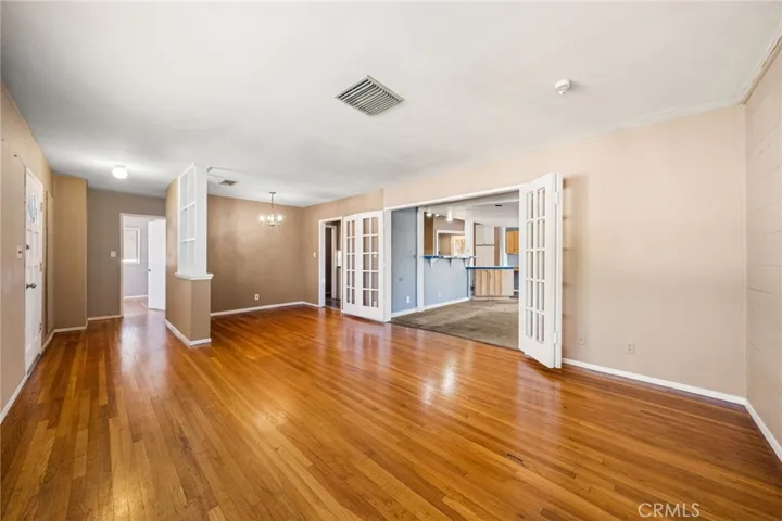 20221 Bassett Street, Winnetka, California 91306