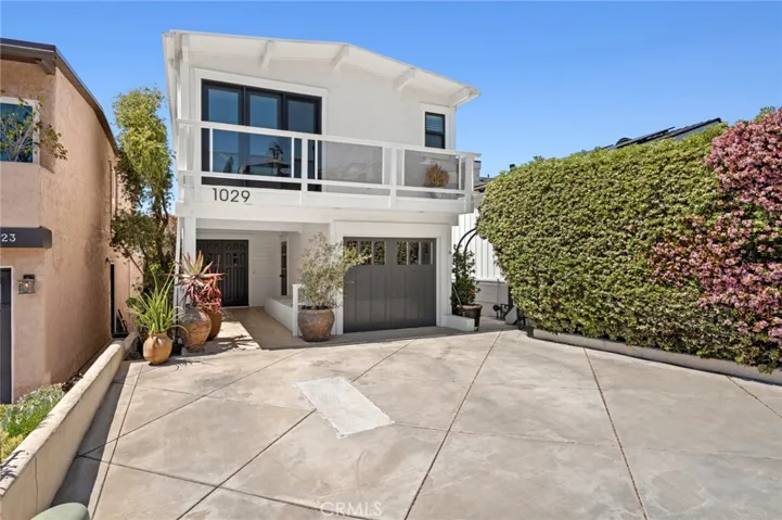 1029 Katella, Laguna Beach, California 92651
