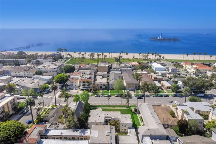 3515 E 1st Street, Long Beach, California 90803