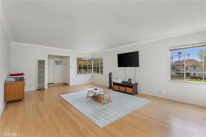 3515 E 1st Street, Long Beach, California 90803