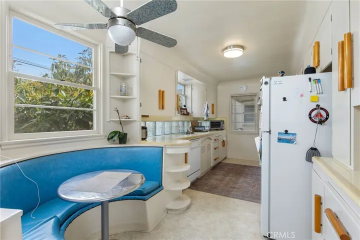 3515 E 1st Street, Long Beach, California 90803