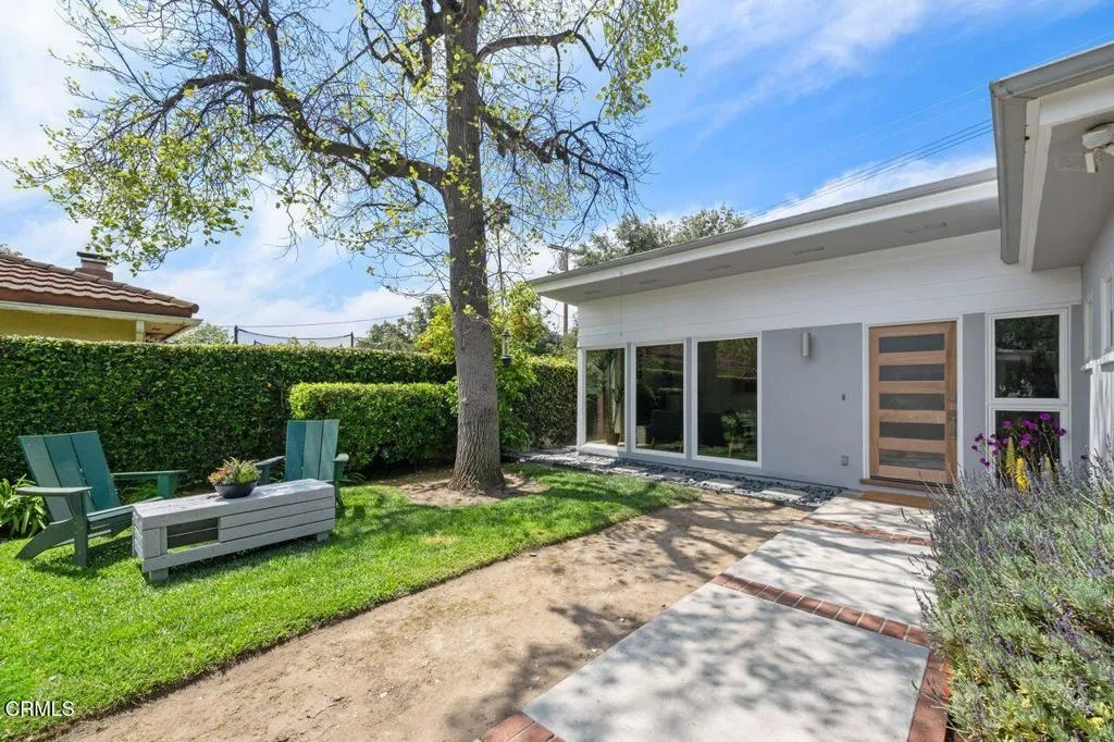 525 Eaton Drive, Pasadena, California 91107 home-pic-16