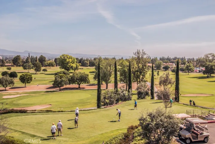 29 Calle Aragon Q, Laguna Woods, California 92637