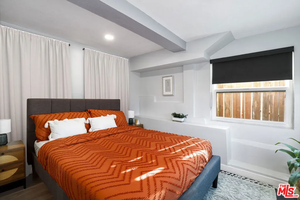 3741 Woolwine Drive, Los Angeles, California 90063 home-pic-25