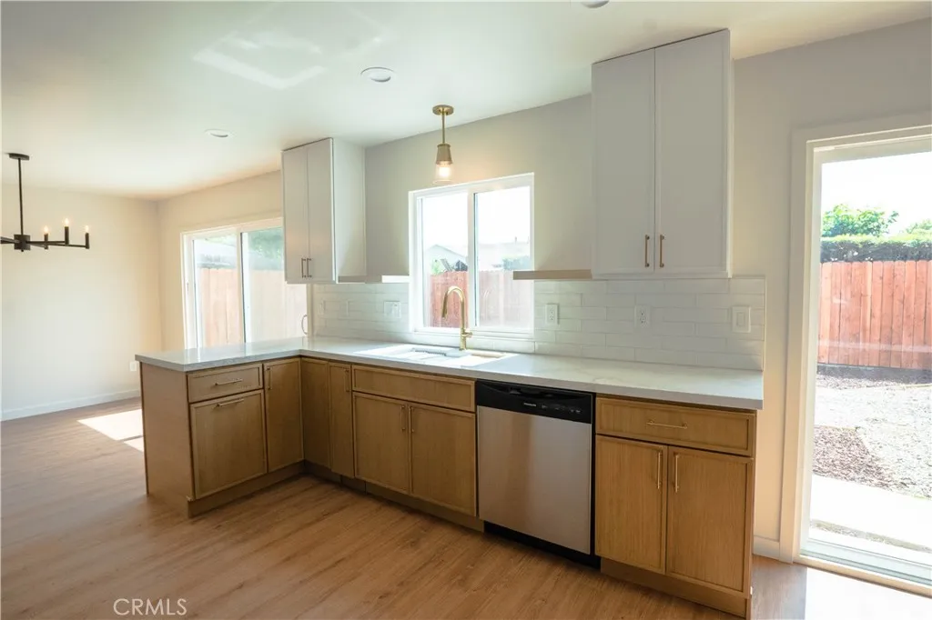 5808 Adele Avenue, Whittier, California 90606 home-pic-14