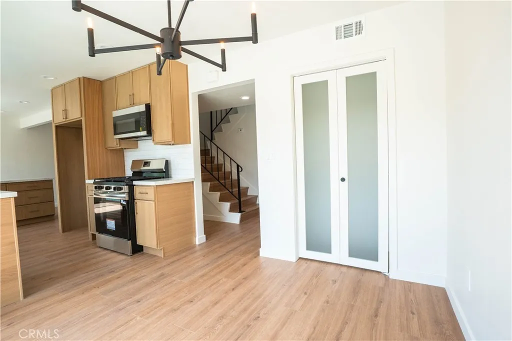 5808 Adele Avenue, Whittier, California 90606 home-pic-18