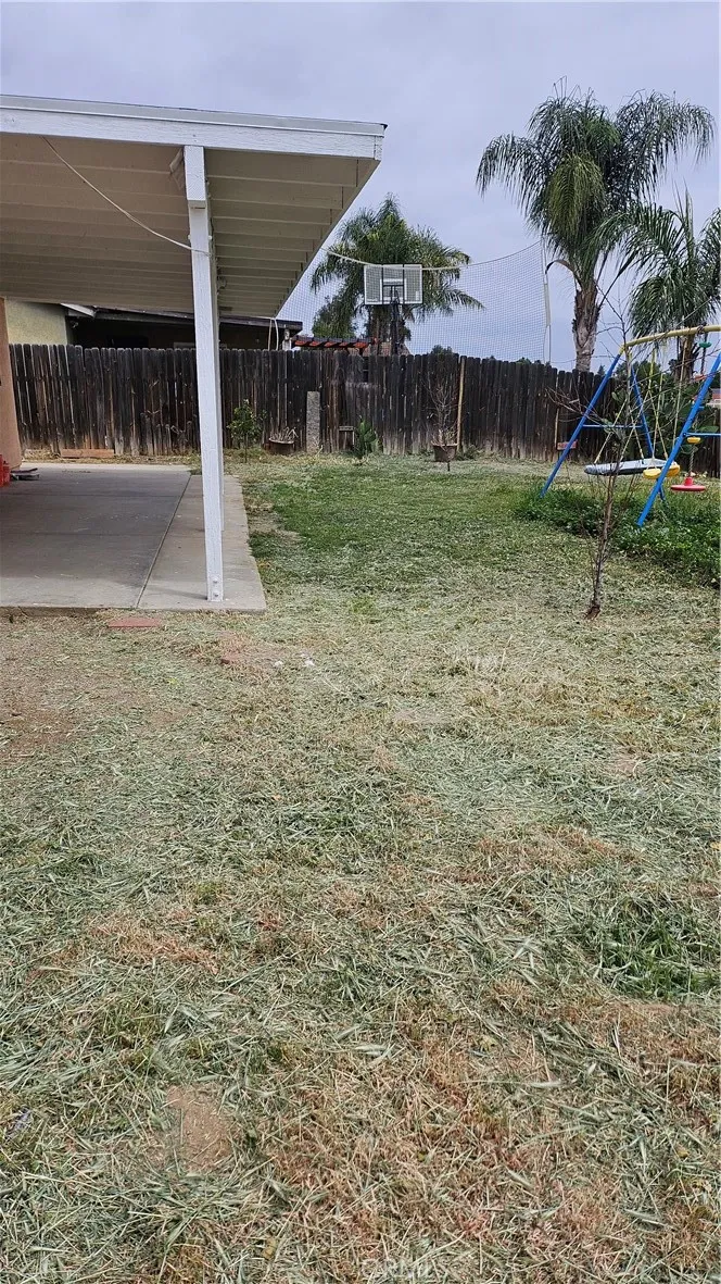 2031 Yucateca Street, Perris, California 92570 home-pic-26