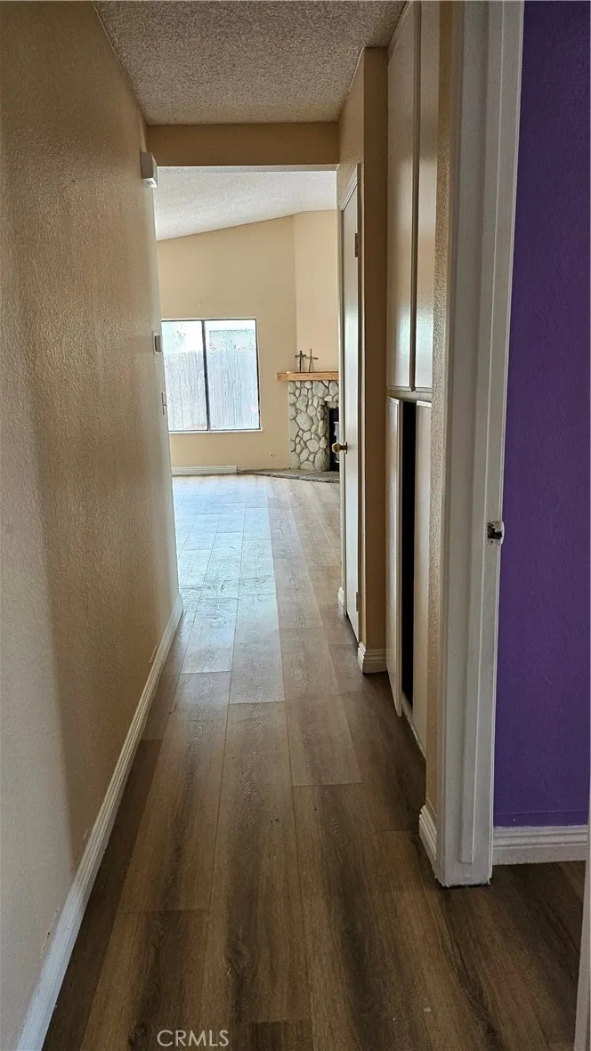 2031 Yucateca Street, Perris, California 92570 home-pic-12