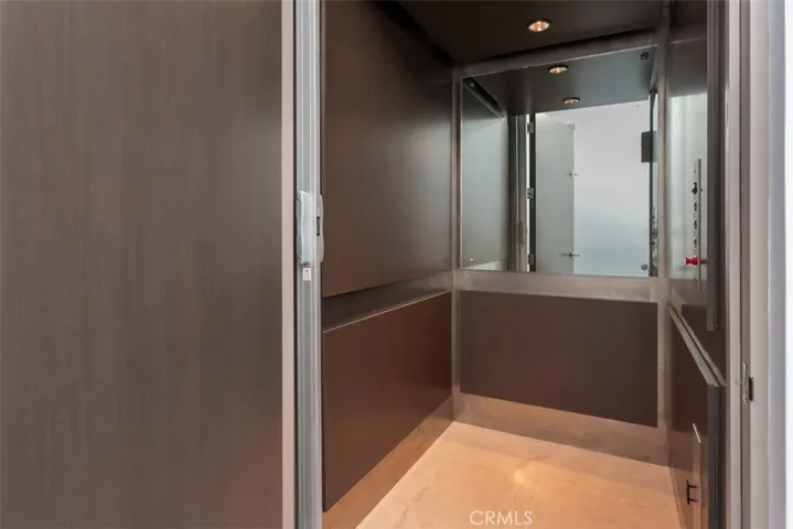 Beautiful spacious elevator.