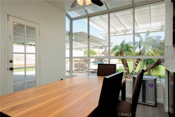 Breakfast nook