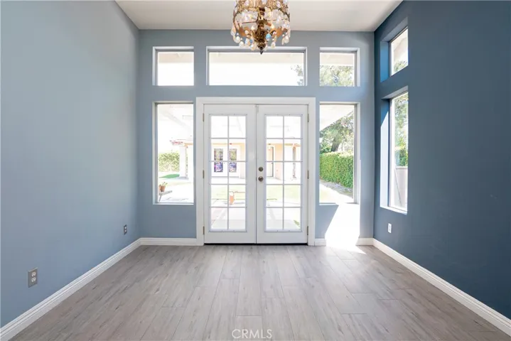 formal dining room