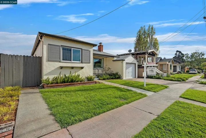 6212 Santa Cruz Ave, Richmond, California 94804