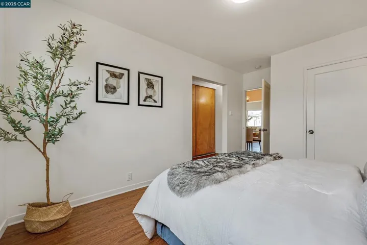 6212 Santa Cruz Ave, Richmond, California 94804