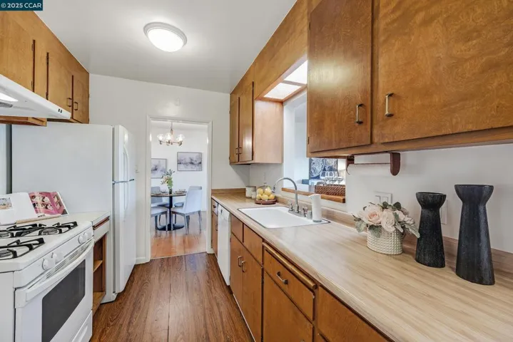 6212 Santa Cruz Ave, Richmond, California 94804