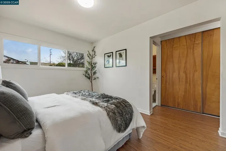6212 Santa Cruz Ave, Richmond, California 94804