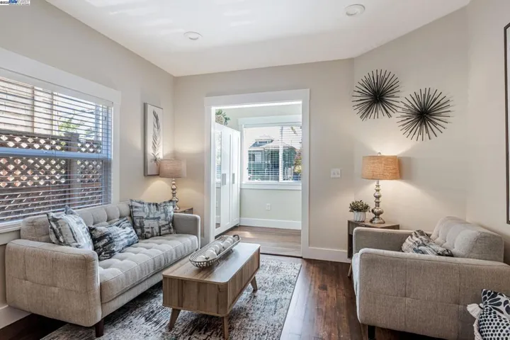 752 56th Steet, Oakland, California 94609