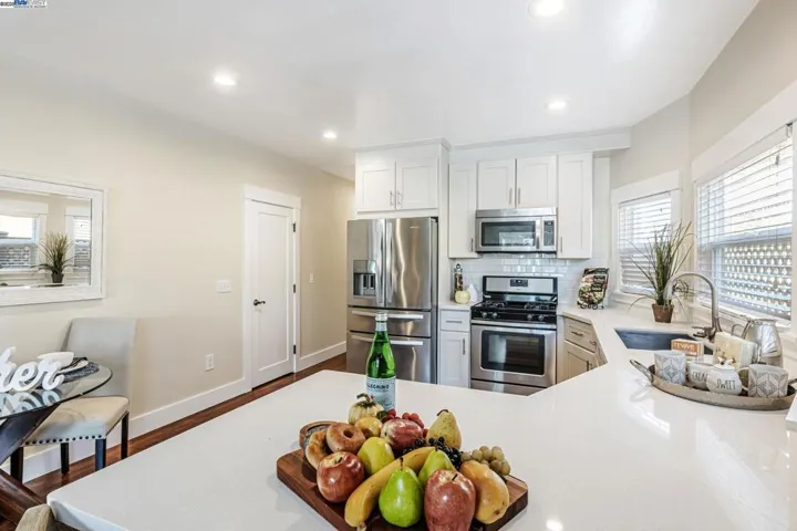 752 56th Steet, Oakland, California 94609