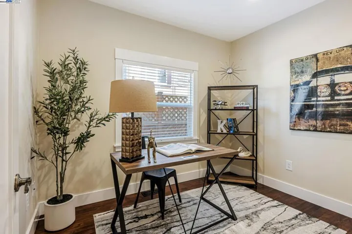 752 56th Steet, Oakland, California 94609