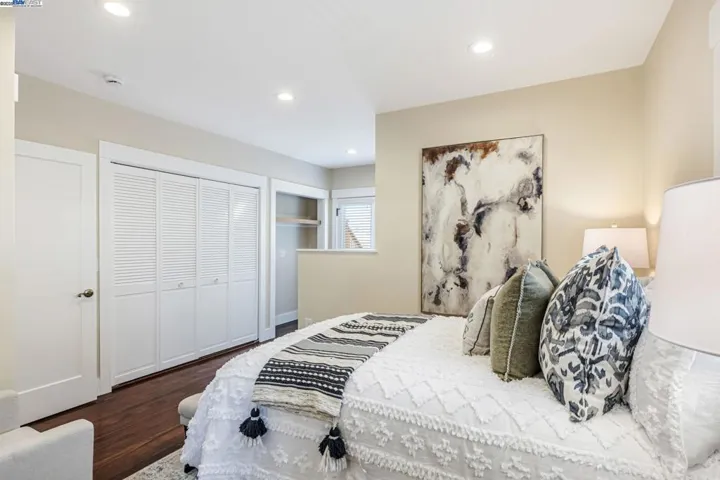 752 56th Steet, Oakland, California 94609