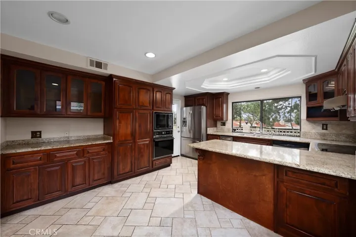 1100 Pebble Beach Drive, Upland, California 91784
