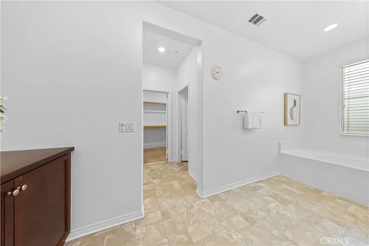 6977 Avignon Drive, Chino, California 91710