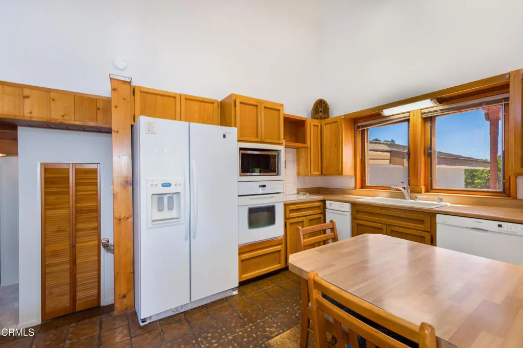 6860 Worth Way, Camarillo, California 93012 home-pic-14