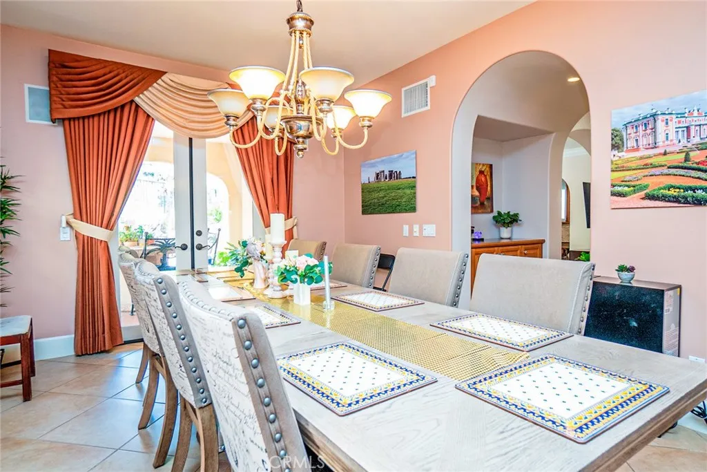 1550 Hibiscus Avenue, Azusa, California 91702 home-pic-18