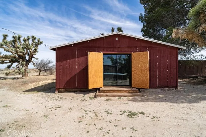11337 E Avenue E, Lancaster, California 93535