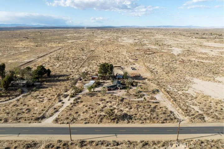 11337 E Avenue E, Lancaster, California 93535