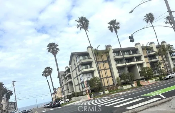 1007 S Catalina Avenue 107, Redondo Beach, California 90277