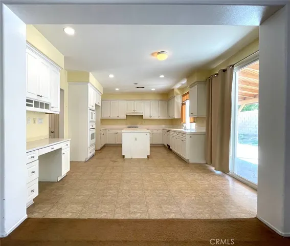 44122 W Catsue Place, Lancaster, California 93536