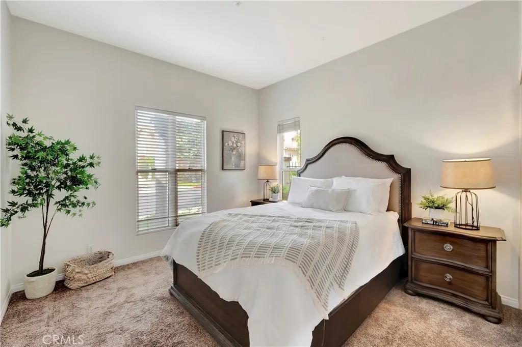 2528 Aquasanta, Tustin, California 92782 home-pic-41