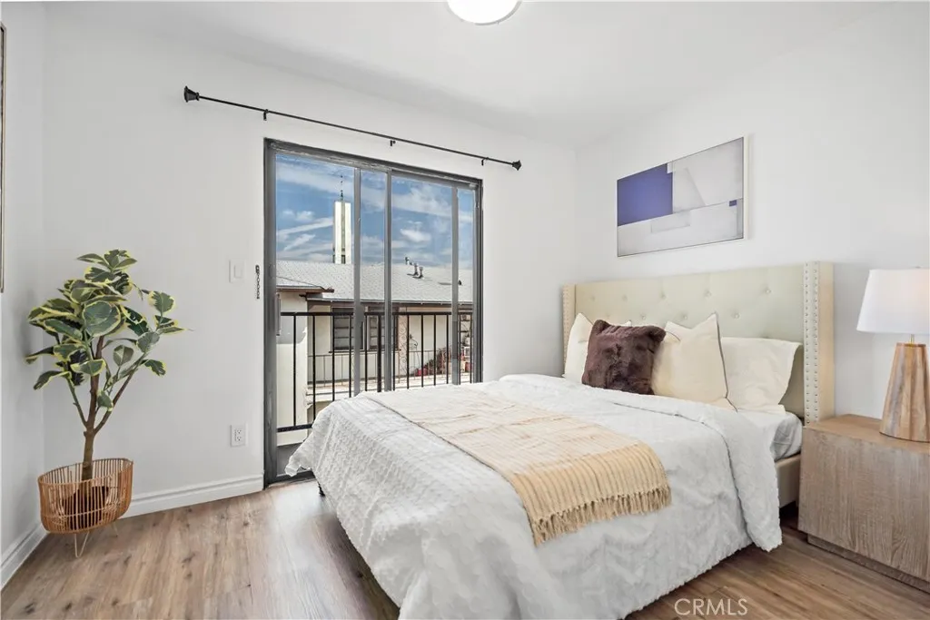 131 S Atlantic Boulevard A, Alhambra, California 91801 home-pic-11