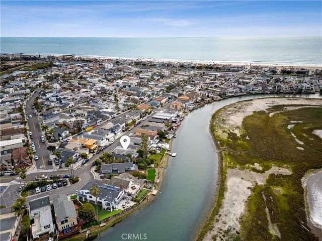 447 Canal Street, Newport Beach, California 92663