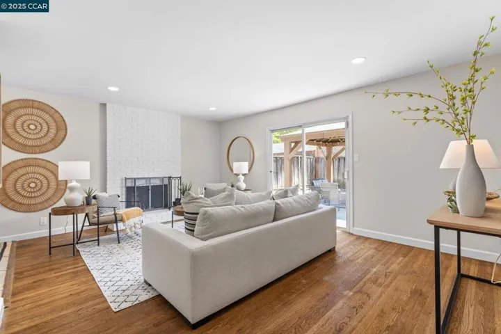 1520 Willowgate Dr, San Jose, California 95118