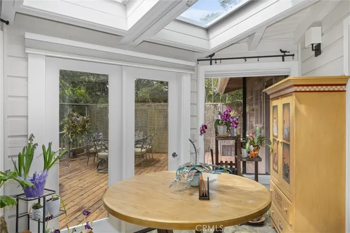 Dining area and view of back deck.