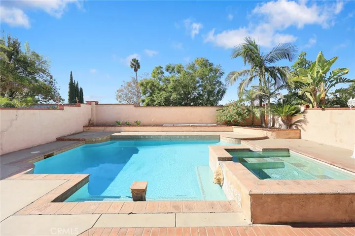 4555 Via Del Buey, Yorba Linda, California 92886