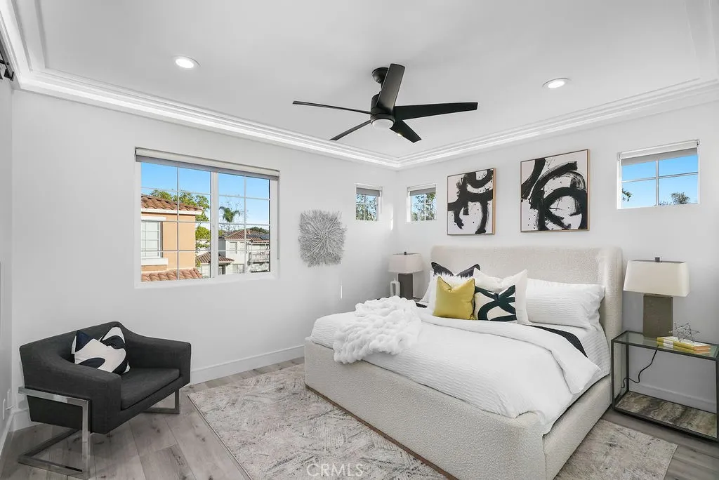 199 Las Flores, Aliso Viejo, California 92656 home-pic-16